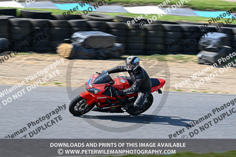 enduro digital images;event digital images;eventdigitalimages;lydden hill;lydden no limits trackday;lydden photographs;lydden trackday photographs;no limits trackdays;peter wileman photography;racing digital images;trackday digital images;trackday photos